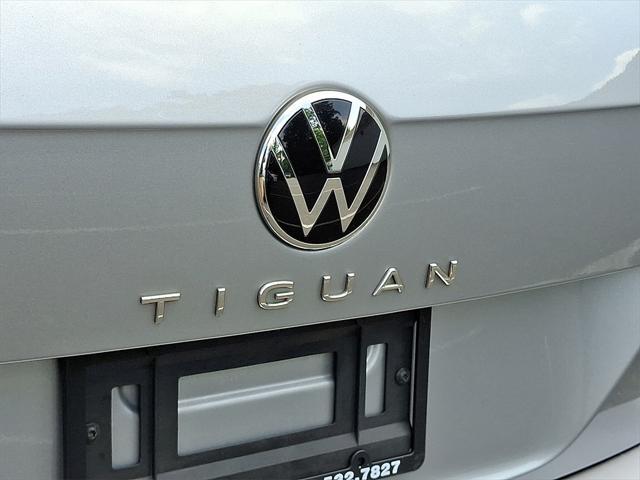 Photo of 2022 Silver Volkswagen Tiguan