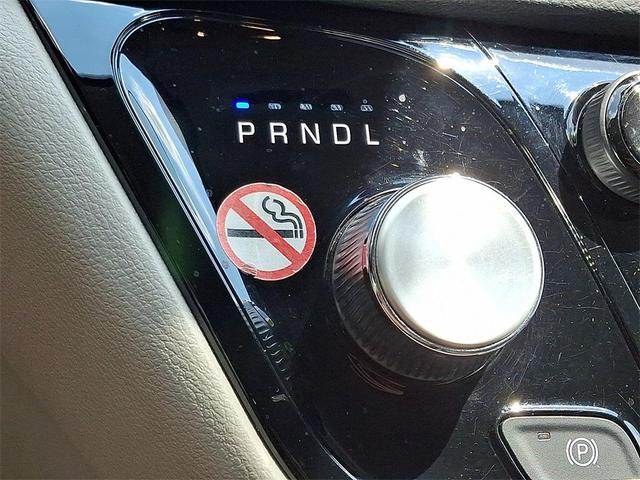 Photo of 2024 Black Chrysler Pacifica