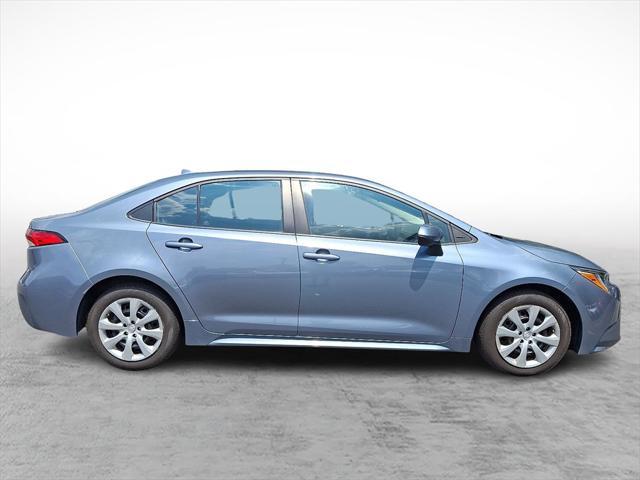 Photo of 2023 Celestite Toyota Corolla