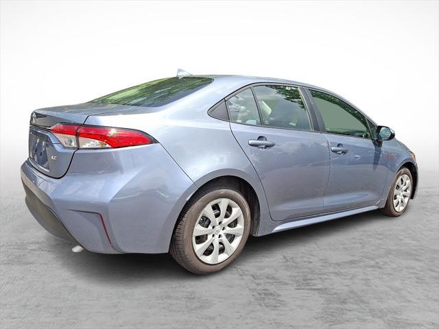 Photo of 2023 Celestite Toyota Corolla