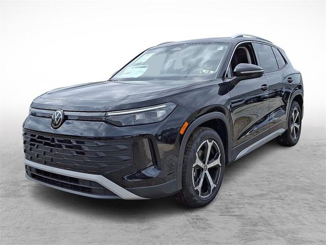 Photo of 2025 Deep Black Pearl Volkswagen Tiguan