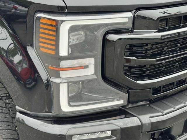 Photo of 2022 Agate Black Metallic Ford F-250