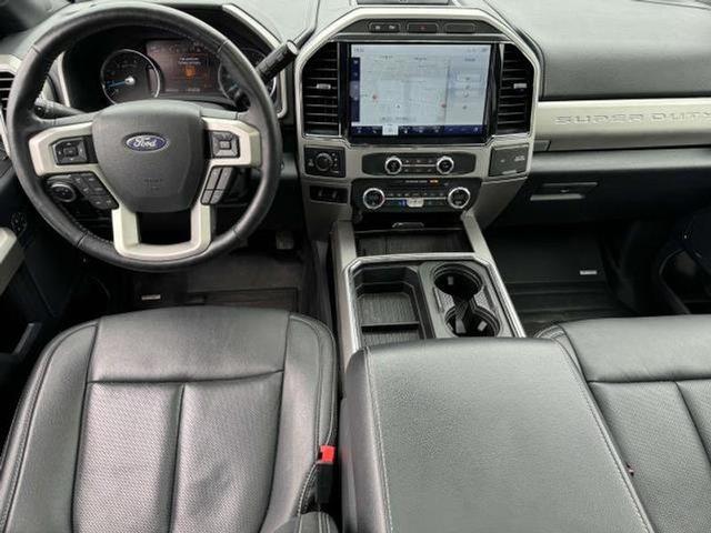 Photo of 2022 Agate Black Metallic Ford F-250