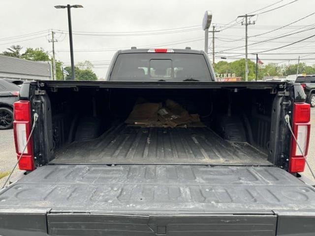 Photo of 2022 Agate Black Metallic Ford F-250