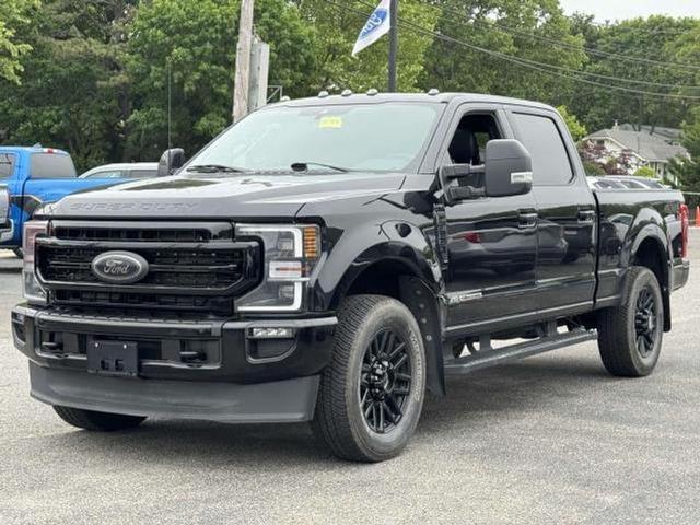 Photo of 2022 Agate Black Metallic Ford F-250
