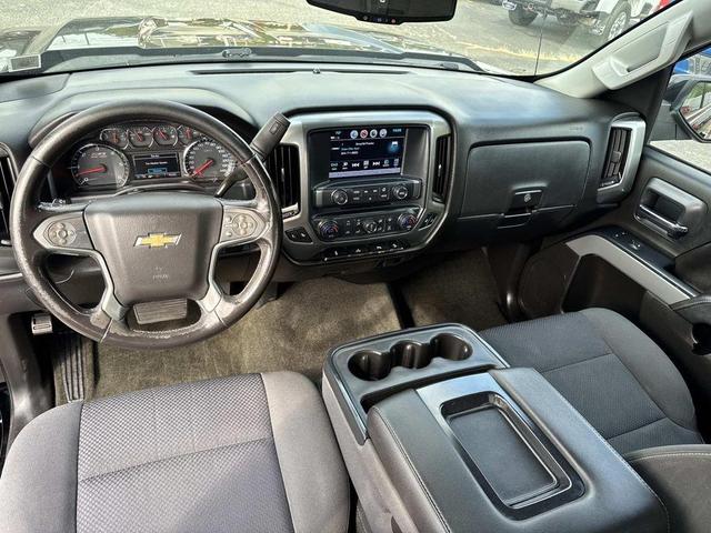 Photo of 2018 Black Chevrolet Silverado 1500