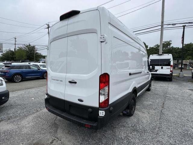 Photo of 2023 Oxford White Ford Transit-350
