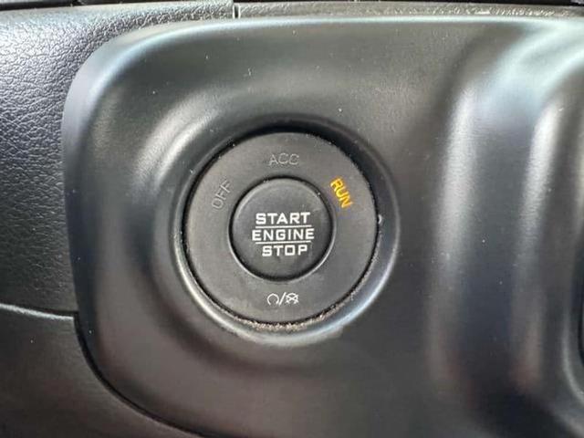 Photo of 2019 Black Clearcoat Jeep Wrangler Unlimited