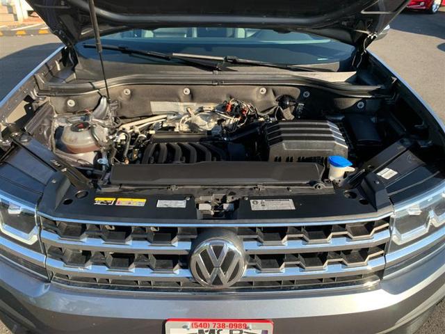 Photo of 2019 Platinum Gray Metallic Volkswagen Atlas