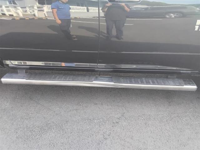 Photo of 2017 Black Clearcoat RAM 1500