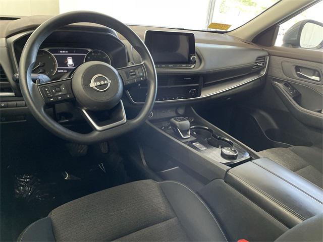 Photo of 2023 Gun Metallic Nissan Rogue