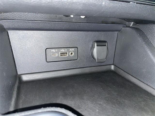 Photo of 2022 Brilliant Silver Metallic Nissan Sentra
