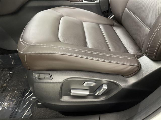 Photo of 2024 Rhodium White Metallic Mazda CX-5