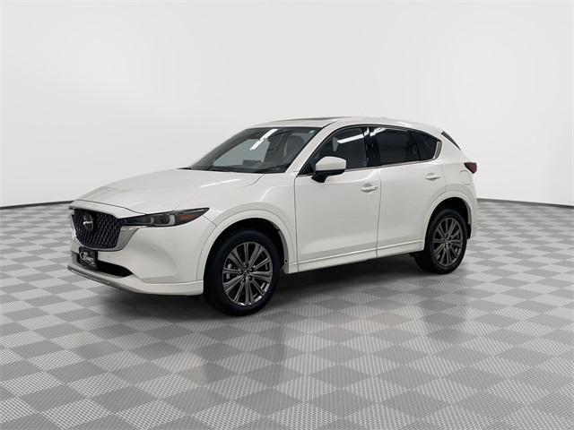 Photo of 2024 Rhodium White Metallic Mazda CX-5