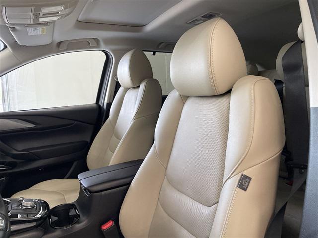 Photo of 2022 Machine Gray Metallic Mazda CX-9