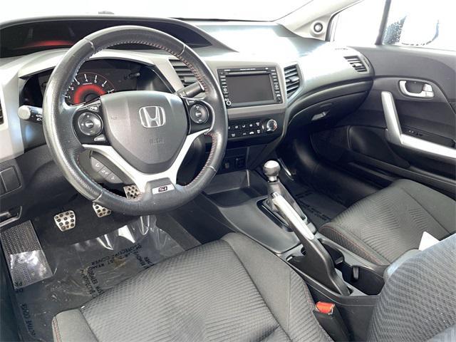 Photo of 2012 Taffeta White Honda Civic