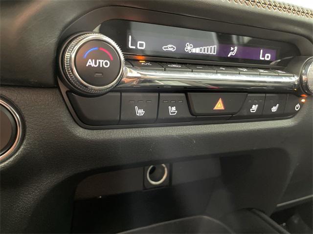 Photo of 2025 wind chill pearl Mazda CX-50