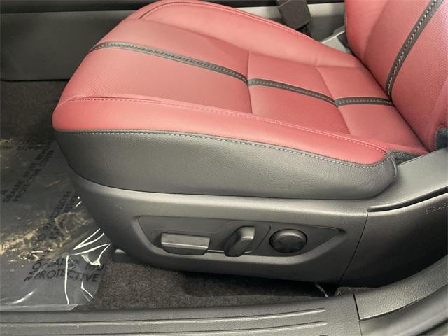 Photo of 2025 Polymetal Gray Metallic Mazda CX-50 Hybrid