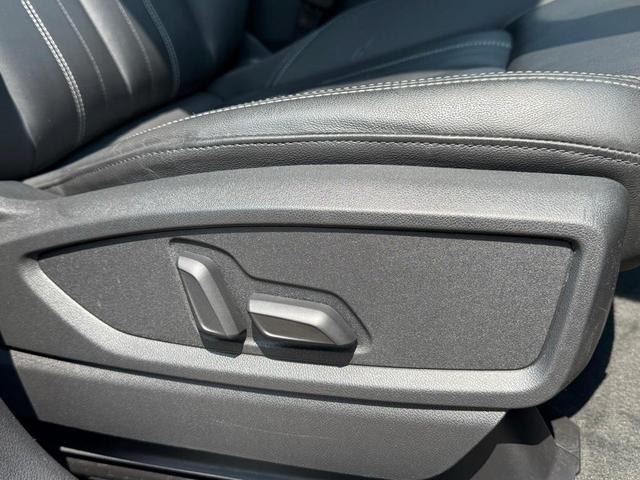 Photo of 2022 Ibis White Audi Q5