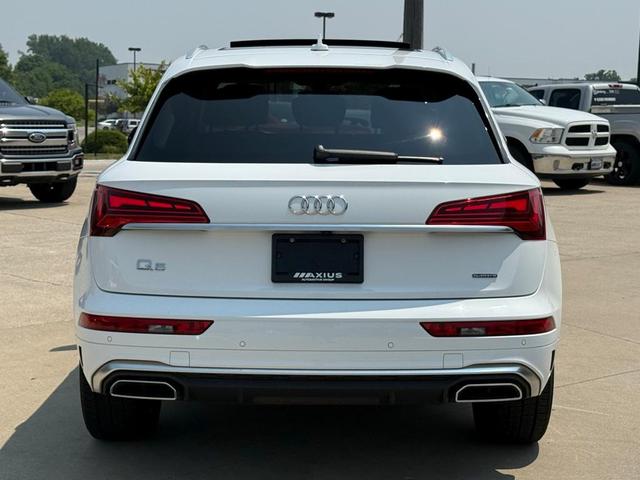 Photo of 2022 Ibis White Audi Q5