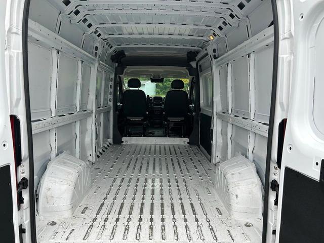 Photo of 2023 Bright White Clearcoat RAM ProMaster 2500