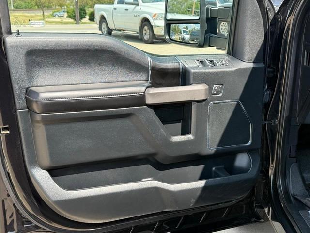 Photo of 2020 Black Metallic Ford F-150