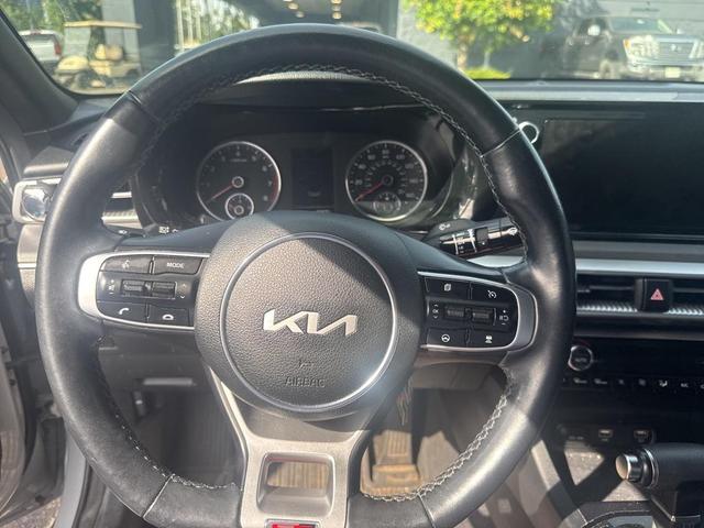 Photo of 2022 Wolf Gray Kia K5