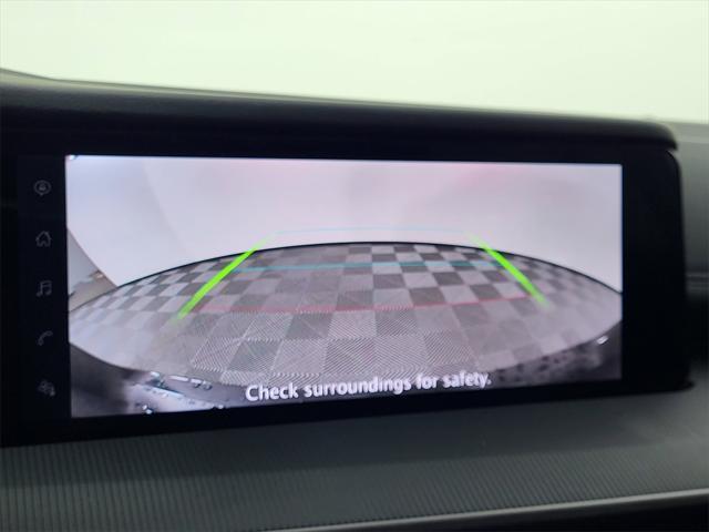 Photo of 2025 White Nissan Murano
