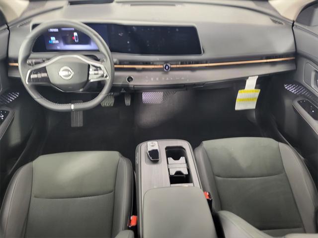 Photo of 2025 Gray Nissan ARIYA