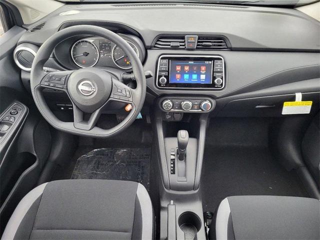 Photo of 2025 Silver Nissan Versa
