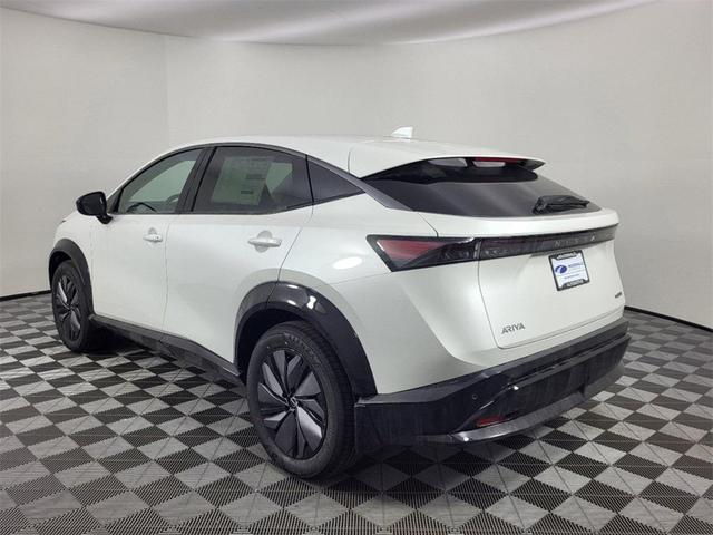 Photo of 2025 White Nissan ARIYA