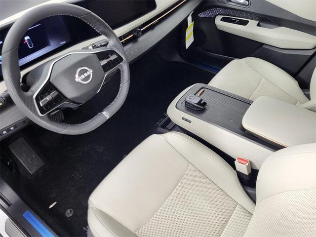 Photo of 2025 White Nissan ARIYA