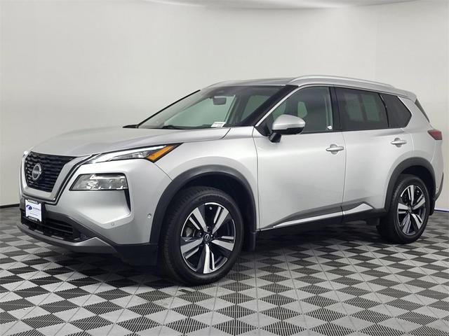 Photo of 2022 Brilliant Silver Metallic Nissan Rogue