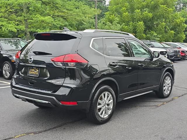 Photo of 2020 Magnetic Black Pearl Nissan Rogue