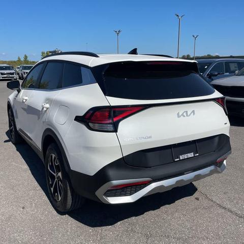 Photo of 2024 Snow White Pearl Kia Sportage Hybrid