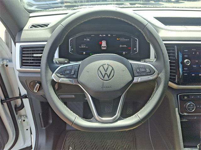 Photo of 2022 Pure White Volkswagen Atlas Cross Sport