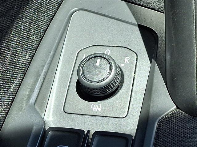 Photo of 2021 Platinum Gray Metallic Volkswagen Tiguan
