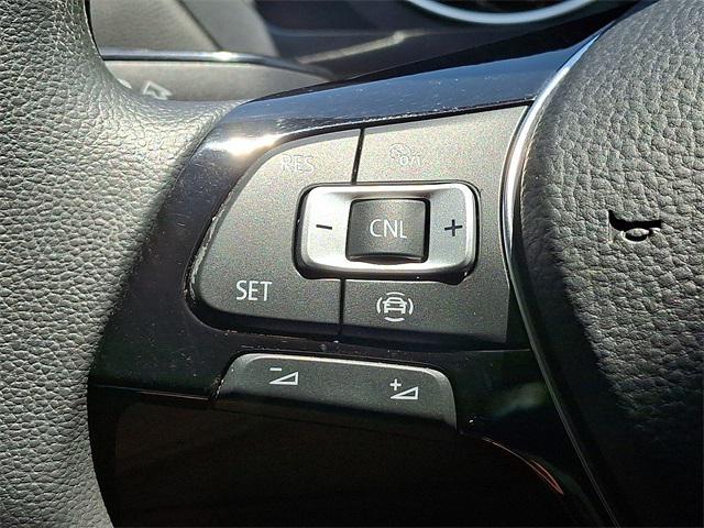 Photo of 2021 Platinum Gray Metallic Volkswagen Tiguan