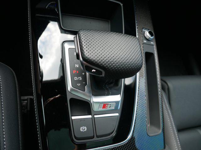 Photo of 2022 Gray Audi SQ5