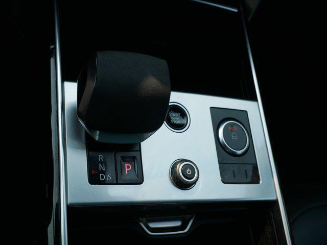 Photo of 2023 Silver Land Rover Range Rover