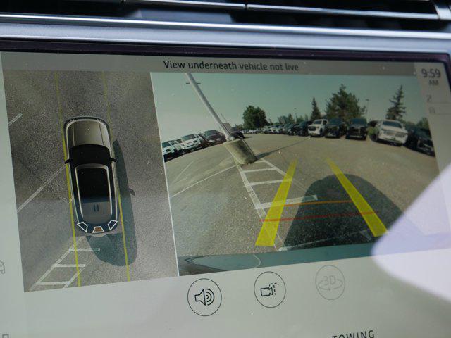Photo of 2023 Silver Land Rover Range Rover