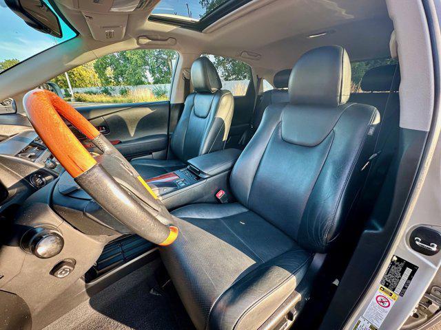 Photo of 2012 Tungsten Pearl Lexus RX 350