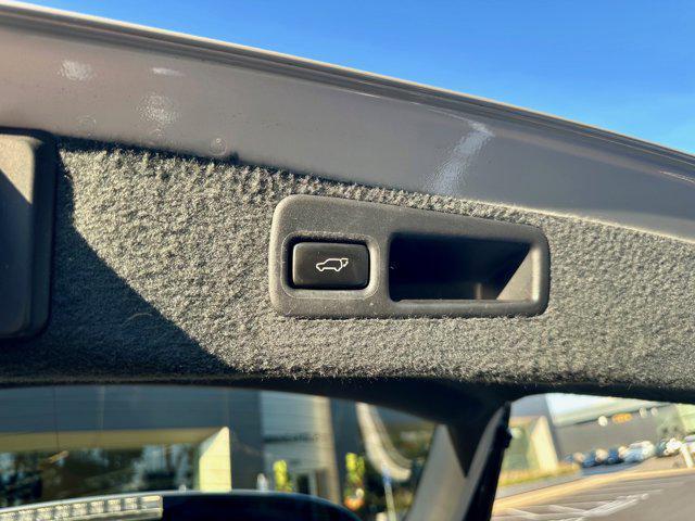 Photo of 2012 Tungsten Pearl Lexus RX 350