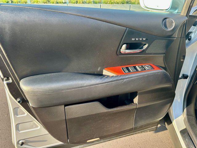 Photo of 2012 Tungsten Pearl Lexus RX 350