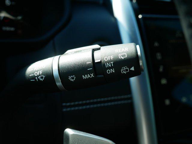 Photo of 2024 CARPATHIAN GRAY Land Rover Discovery