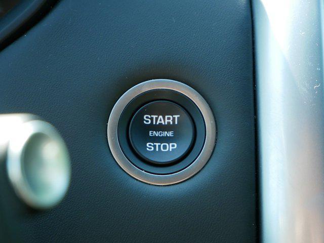 Photo of 2024 CARPATHIAN GRAY Land Rover Discovery