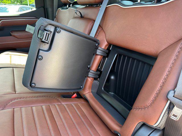 Photo of 2023 White Frost Tricoat GMC Sierra 1500