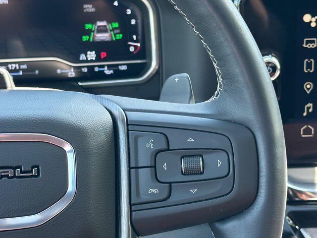 Photo of 2023 White Frost Tricoat GMC Sierra 1500