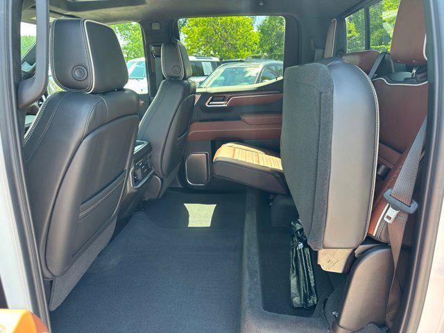 Photo of 2023 White Frost Tricoat GMC Sierra 1500