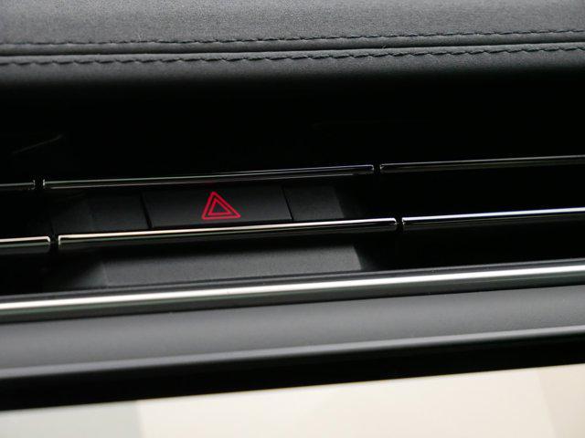 Photo of 2023 Gray Land Rover Range Rover